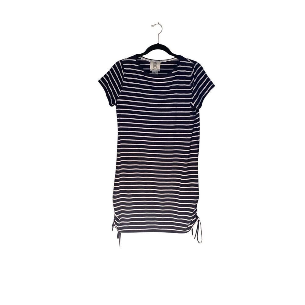 Lilis closet, anthropology, women’s striped short sleeve, T-shirt, dress size me